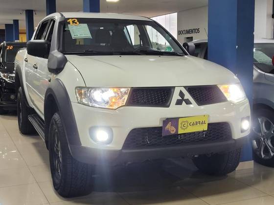 MITSUBISHI L200 TRITON 3.5 HPE 4X4 CD V6 24V FLEX 4P AUTOMÁTICO
